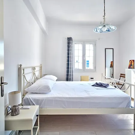 La Belle Casa De Parikia *